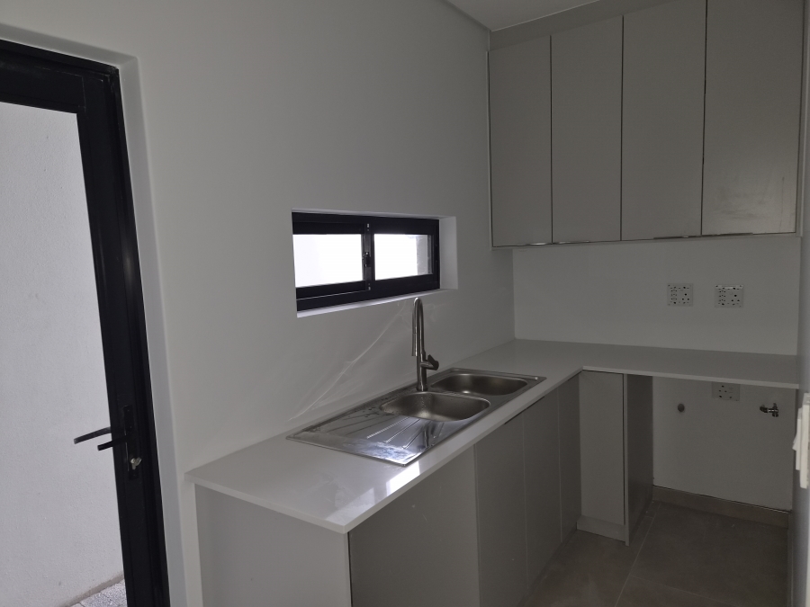 4 Bedroom Property for Sale in Sandown Western Cape